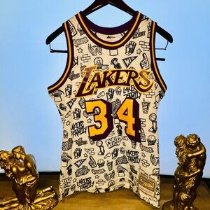 NEW Lakers Graphic Basketball Classics Jersey Size: M Unisex